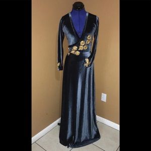 Double breasted Velvet Dress Abaya /Kaftan